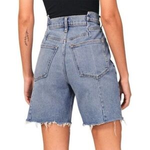 ABERCROMBIE The 7” High Rise Dad Denim Shorts
